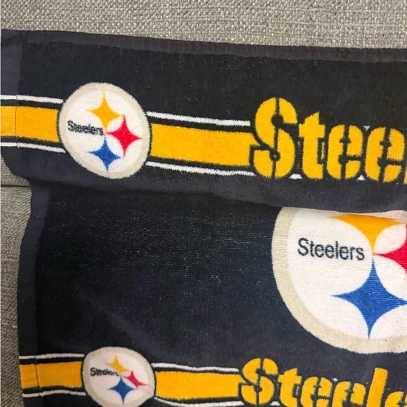 Steelers Black and Yellow Hand Towel - Picture 2 of 6